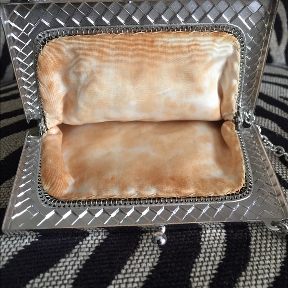 🎉💥Host Pick💥🎉 Vintage Whiting & Davis - Picture 4 of 5